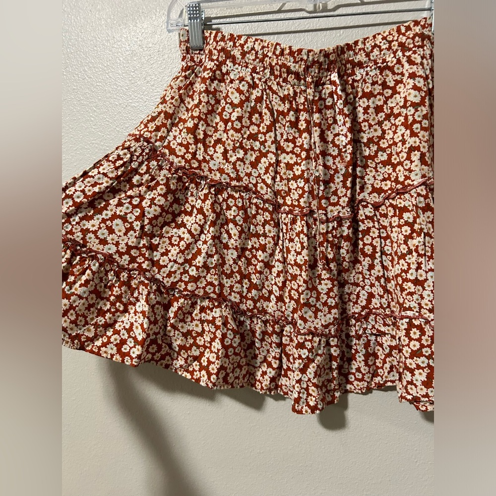 Alelly 100% Viscose Floral Retro 90’s Style Ruffle Tier Mini Skirt Large Elastic